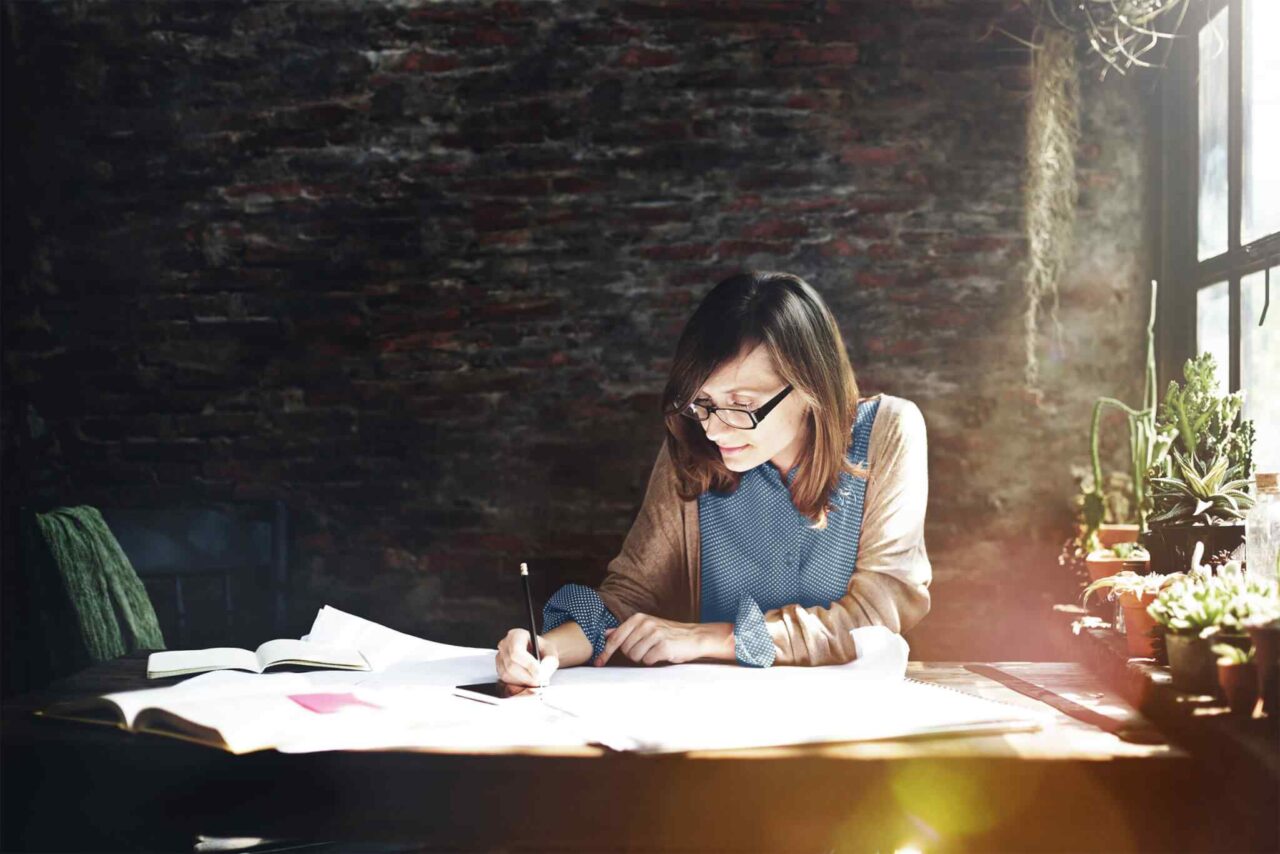 image-team-member-02 https://designsolutionsinteriors.in/wp-content/uploads/2017/05/image-team-member-02-1280x854.jpg